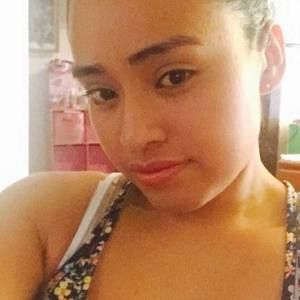 Meet your Posher, Paola